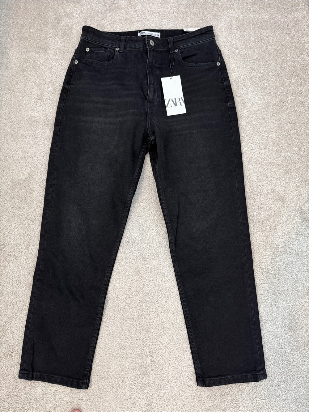 NWT Zara 10 Mom Fit ankle length jeans 👖